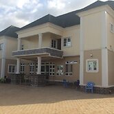 Santarosa Suites & Bar