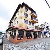 Hotel Klein Vllle Plus