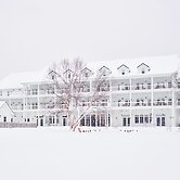 The Lake House on Canandaigua