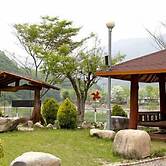 Bandi Hwangto Pension