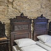 The Throne Boutique Hotel