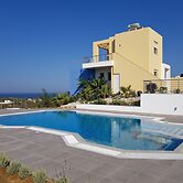 Villa Neptune With Stunning Private Pool - Maximum 6 Guests in Mastiha