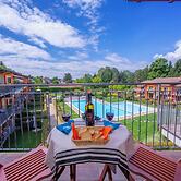 Relax al Moro Apt with Pool