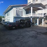 Diamond Star Guest House