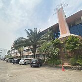 OYO 903 Madame Kim Hostel