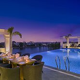 Brahma Niwas - Luxury Lake View Hotel with Infinity Pool, Udaipur