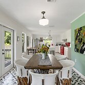 The Tire Swing - Modern 3BD - Gourmet Kitchen - Awesome Local
