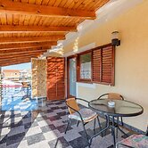 Apartment in Jasenice Near Maslenica Beach