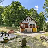 Secluded Chalet in Dabo Near Forest