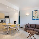Flat in a Beautiful Building With Pool