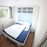 Chalet With Dishwasher, 21 km. From Leeuwarden