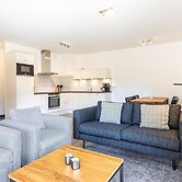 Modern Mountain Stay