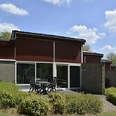 Well-kept Bungalow With Microwave Near Valkenburg