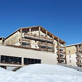 Chalet in Praroustan With Stunning Mountain Views