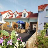 Spacious Coastal Apt w/ Garden