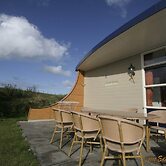 Bungalow in South Holland With Unique Design
