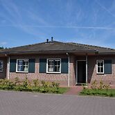 Combined Bungalow with Decorative Fireplace near Veluwe