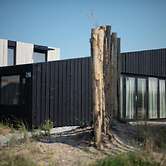 Modern Lodge With Dishwasher, Near the Beach