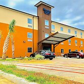 Days Inn & Suites by Wyndham Horn Lake/Memphis Graceland