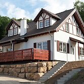 Luxury Villa with Fireplace near Reservoir in Nordeifel