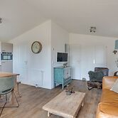 Bungalow With a Terrace at Bedafse Bergen