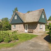 Thatched Villa in National Park