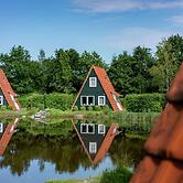 Cottage With Garden, Near Fishing Pond