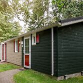 Cosy Chalet With Combi-microwave, Next to a Nature Reserve