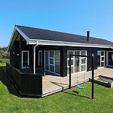 6 Person Holiday Home in Hirtshals-by Traum