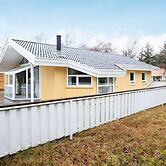 8 Person Holiday Home in Humble