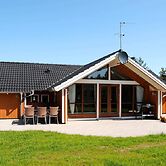 8 Person Holiday Home in Ulfborg