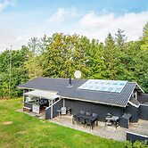 8 Person Holiday Home in Orsted-by Traum