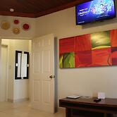 Fishtail Palms Exuma