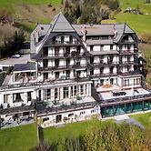 Luxury Apartment, Panoramic Mountain Views, 5 Star Spa Facilities - 3