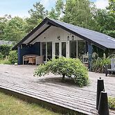 6 Person Holiday Home in Farvang-by Traum