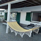 Holiday Home 2 Minutes From the Beach and Close to Major Tourist Attra