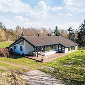 10 Person Holiday Home in Bindslev-by Traum