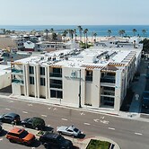 H2O Hermosa Beach Hotel