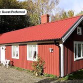 4 Person Holiday Home in Unnaryd-by Traum