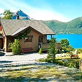 Holiday Home in Hundeidvik