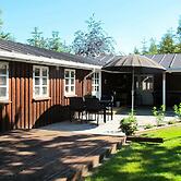 Plush Holiday Home in Storvorde With Roofed Terrace