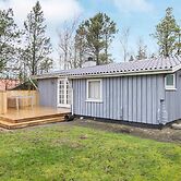 Cozy Log Cabin Retreat-by Traum