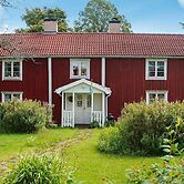 8 Person Holiday Home in Ingatorp