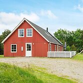 10 Person Holiday Home in Romo