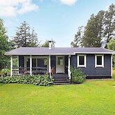 Luxury 12-person Villa With Swimming Pool and Sauna, Nearby Golf Cours