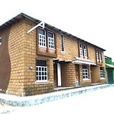 Comfy Bedroom Town House Garden Market Area