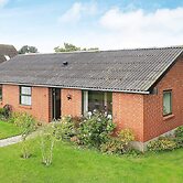 Cozy Holiday Home in Syddanmark near Sea