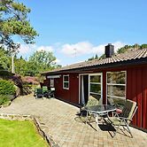 10 Person Holiday Home in Tvedestrand-by Traum