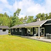 Lovely Holiday Home with Terrace near Hadsund