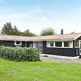 6 Person Holiday Home in Dannemare-by Traum